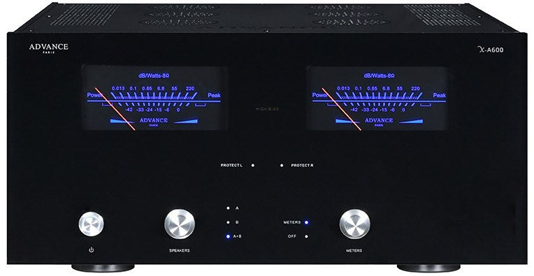 ADVANCE PARIS X-A 600. Stereo-Endstufe d. Spitzenklasse. 2 x 300 Watt. 25 Kg schwer! Aussteller #1