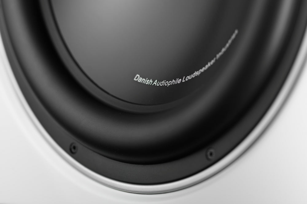 DALI SUB K-14 F. Großer 500 Watt Aktiv-Subwoofer 35 cm Chassis. Ideal für Rubikore Lautsprecher! — Weiß