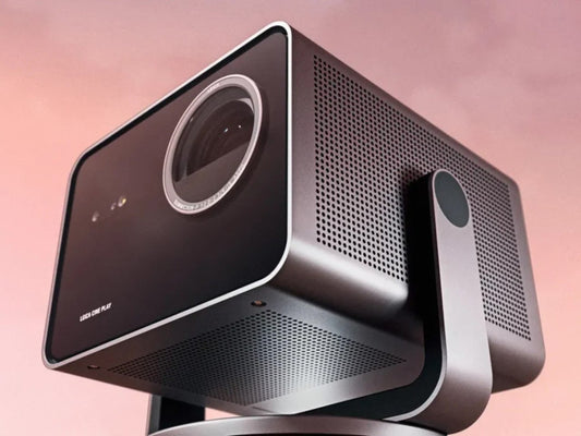 Leica Cine Play 1. Der 4K-Superbeamer der deutschen Edelmarke. Traumbild. 3-Laser! WLAN. Alle Apps! #1