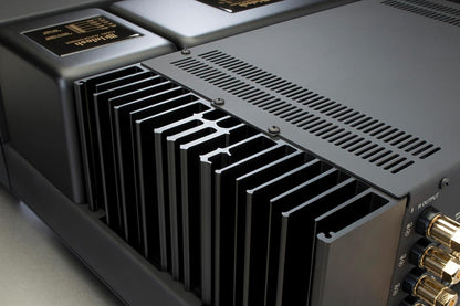 Mc Intosh MA-8950 AC. Black Edition. Mit und ohne DA-Wandler #2