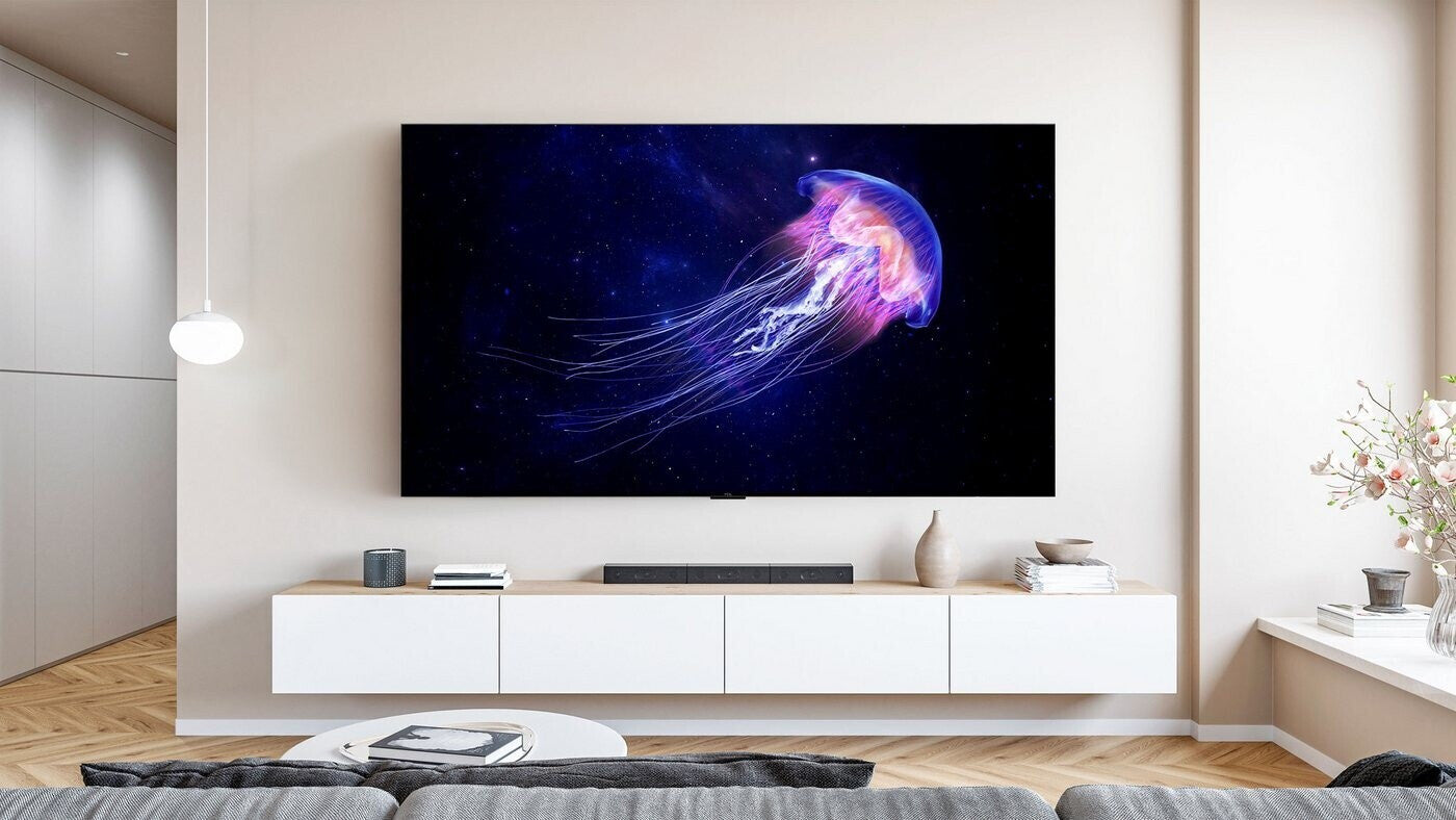 TCL 55C69K Pro. QD-MiniLED. Spitzenklasse. 139 cm Diagonale. 144 Hz. Edler Mittelfuß.